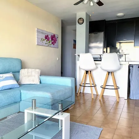 & Confort - Restaurants & Commerces A 2 Pas Apartman *